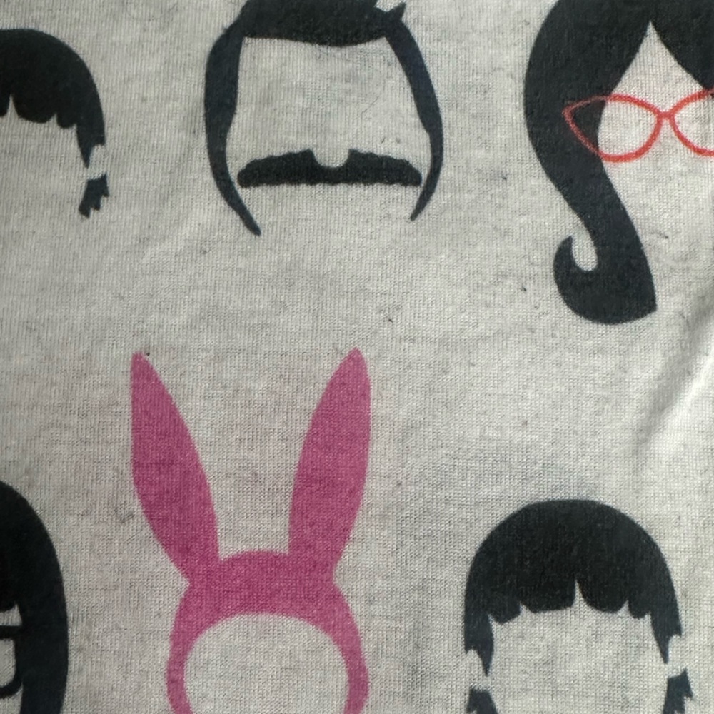 Bob's Burgers graphic t-shirt w Allover Character Print | S | shows some wear - Picture 9 of 16
